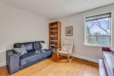 Photo 19 at 249 Park Home Avenue, Willowdale West, Toronto