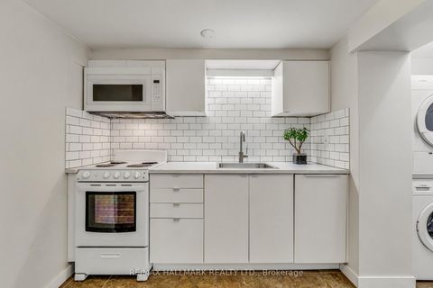 Photo 26 at 249 Park Home Avenue, Willowdale West, Toronto