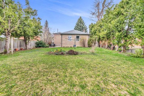 Photo 37 at 249 Park Home Avenue, Willowdale West, Toronto