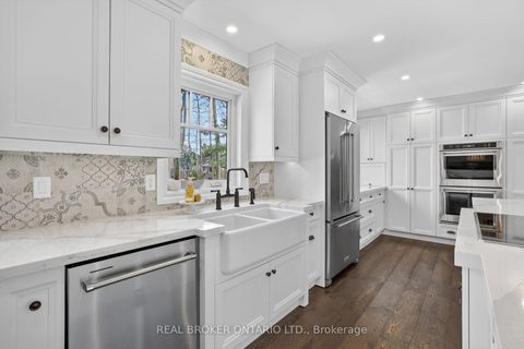 Photo 6 at 14 Tall Pines Trail, Holland Landing, East Gwillimbury