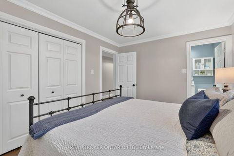 Photo 15 at 14 Tall Pines Trail, Holland Landing, East Gwillimbury