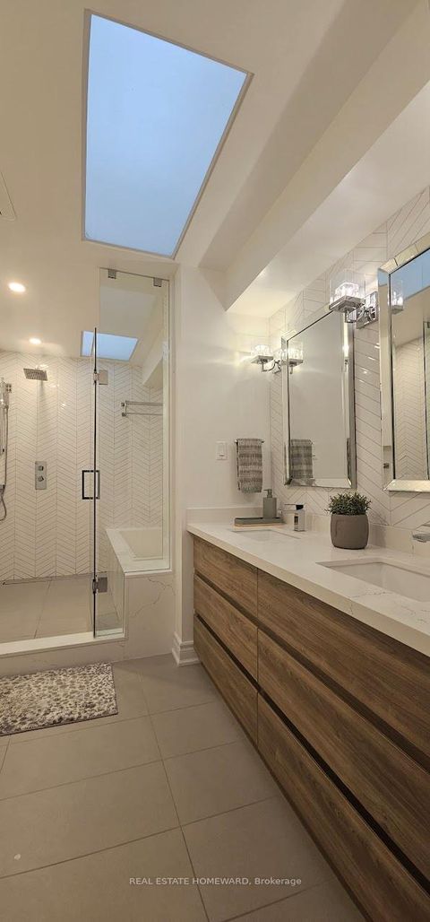 Photo 17 at 5 - 122 Glen Manor Drive, The Beaches, Toronto