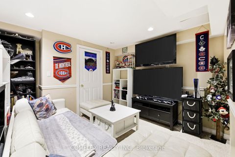 Photo 28 at 1045 Beaver Valley Crescent, Northglen, Oshawa