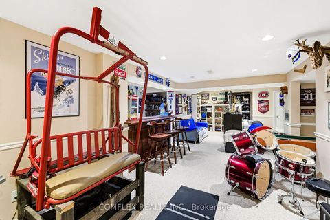 Photo 33 at 1045 Beaver Valley Crescent, Northglen, Oshawa