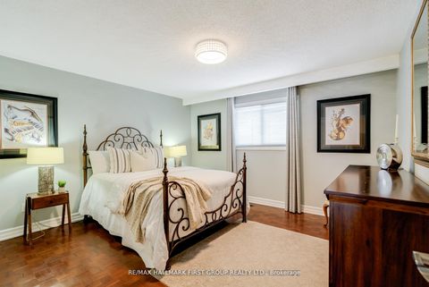 Photo 12 at 520 McLeod Crescent, Rosebank, Pickering