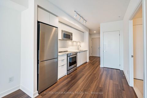 Photo 13 at 1311 - 30 Samuel Wood Way, City Centre West, Toronto