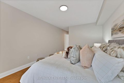 Photo 37 at 1114 - 45 Carlton Street, Yonge Corridor, Toronto