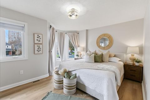 Photo 6 at 35 Teddington Crescent, Pringle Creek, Whitby