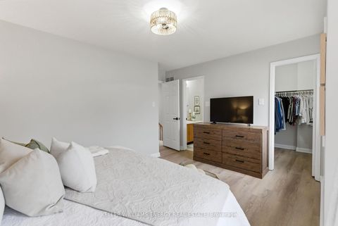 Photo 8 at 35 Teddington Crescent, Pringle Creek, Whitby