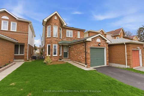 Photo 28 at 35 Teddington Crescent, Pringle Creek, Whitby