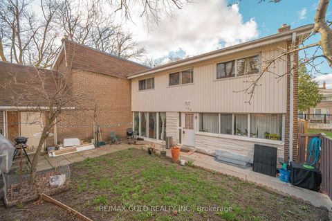 Photo 2 at 2 - 30 Sentinel Road, York University Heights, Toronto