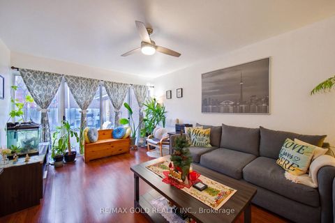 Photo 13 at 2 - 30 Sentinel Road, York University Heights, Toronto