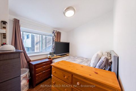 Photo 34 at 2 - 30 Sentinel Road, York University Heights, Toronto