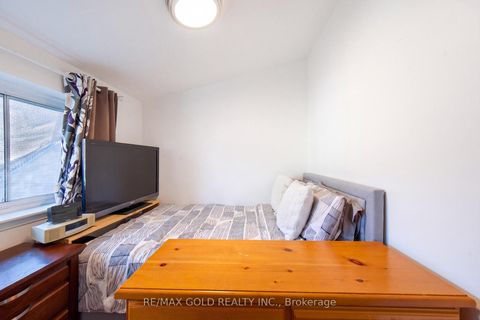 Photo 35 at 2 - 30 Sentinel Road, York University Heights, Toronto