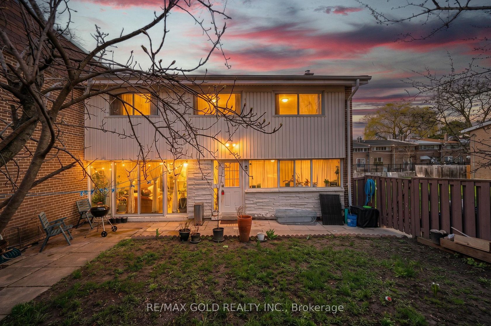 2 - 30 Sentinel Road, York University Heights, Toronto photo number 2