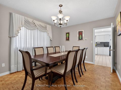 Photo 9 at 43 Rockwood Crescent, Beverley Glen, Vaughan