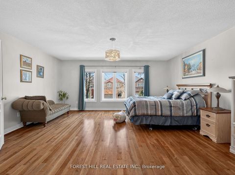 Photo 17 at 43 Rockwood Crescent, Beverley Glen, Vaughan