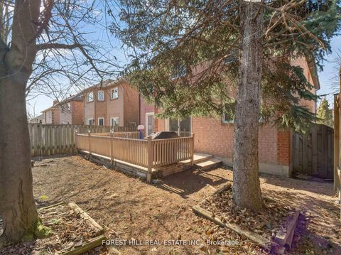 Photo 36 at 43 Rockwood Crescent, Beverley Glen, Vaughan