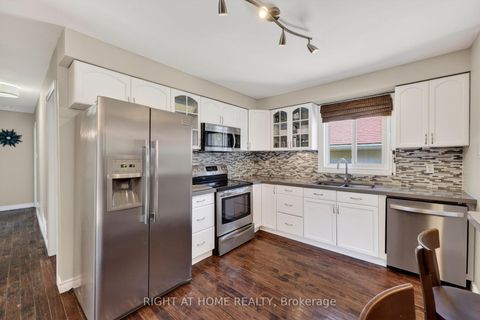 Photo 4 at 12 ELIZABETH Street, Ardagh, Barrie