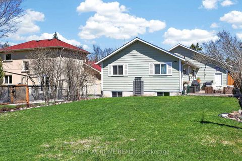 Photo 18 at 12 ELIZABETH Street, Ardagh, Barrie