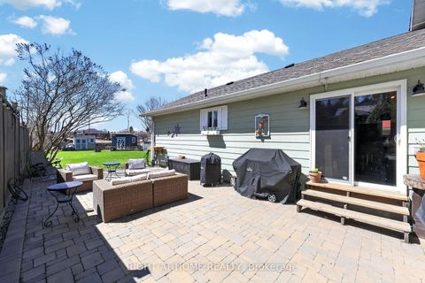 Photo 22 at 12 ELIZABETH Street, Ardagh, Barrie