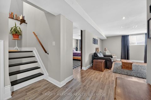 Photo 24 at 12 ELIZABETH Street, Ardagh, Barrie