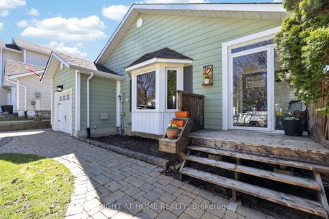 Photo 31 at 12 ELIZABETH Street, Ardagh, Barrie