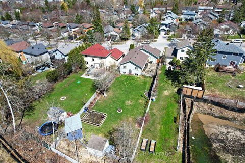 Photo 35 at 12 ELIZABETH Street, Ardagh, Barrie