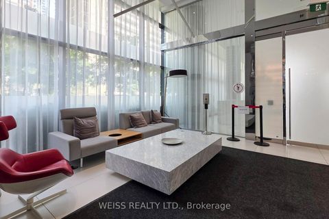 Photo 8 at 520 - 185 Roehampton Avenue, Mount Pleasant West, Toronto
