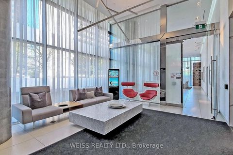 Photo 12 at 520 - 185 Roehampton Avenue, Mount Pleasant West, Toronto
