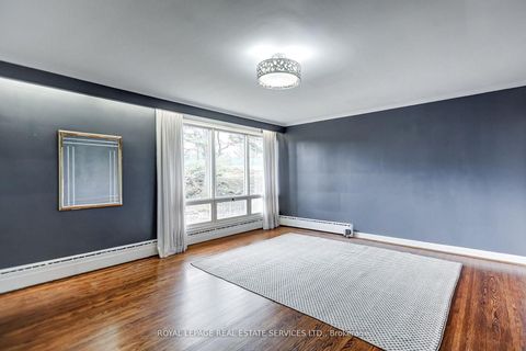 Photo 13 at 32 Edenbrook Hill, Humber Valley, Toronto