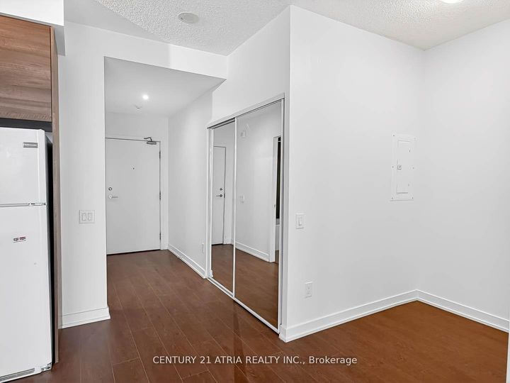 Photo 12 at 2703 - 121 McMahon Drive, Bayview Village, Toronto