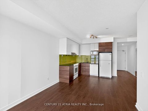 Photo 11 at 2703 - 121 McMahon Drive, Bayview Village, Toronto