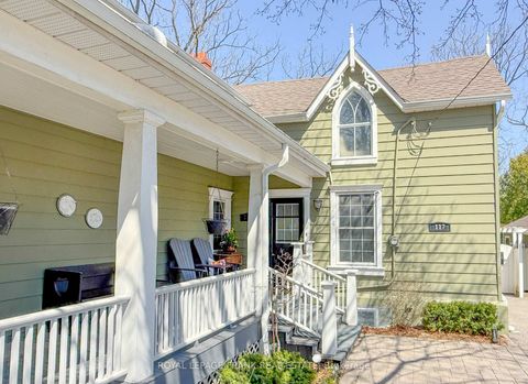 Photo 5 at 117 Euclid Street, Downtown Whitby, Whitby