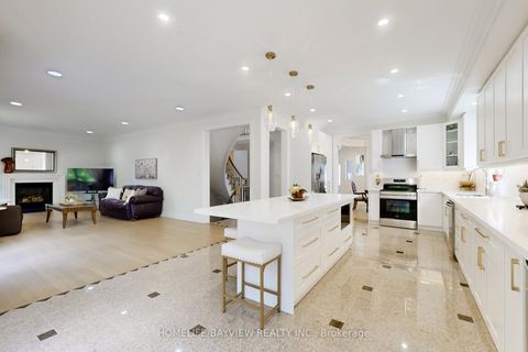 Photo 9 at 18 Marinucci Court, Mill Pond, Richmond Hill