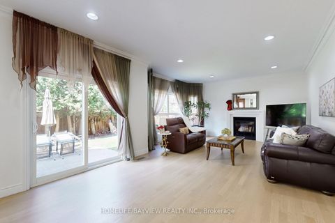 Photo 15 at 18 Marinucci Court, Mill Pond, Richmond Hill