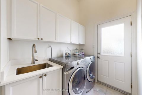 Photo 22 at 18 Marinucci Court, Mill Pond, Richmond Hill