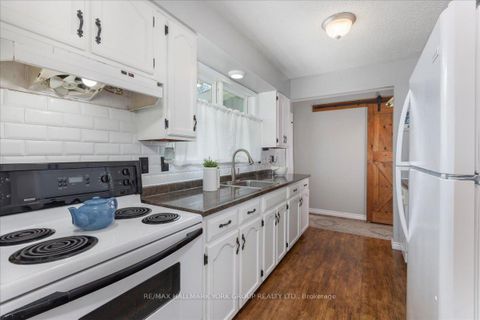 Photo 14 at 341 Pasadena Drive, Keswick South, Georgina