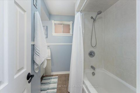 Photo 22 at 341 Pasadena Drive, Keswick South, Georgina