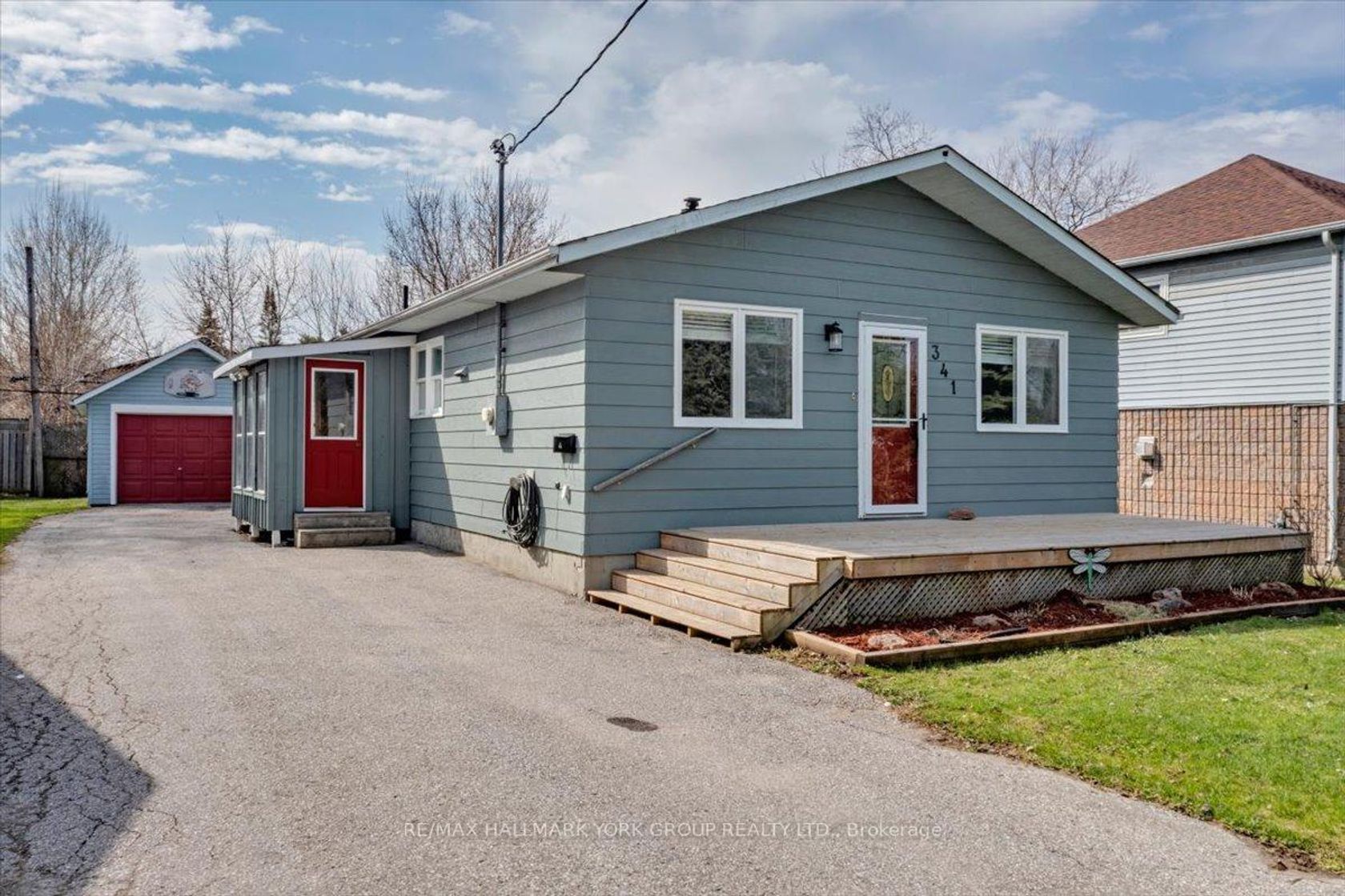 341 Pasadena Drive, Keswick South, Georgina photo number 2