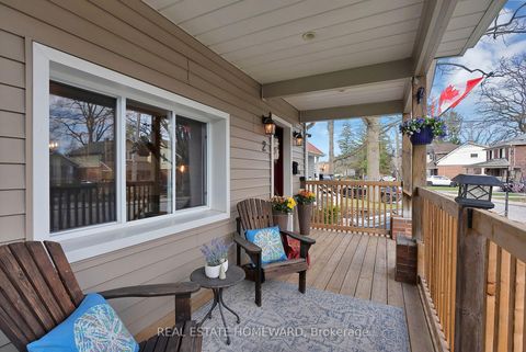 Photo 3 at 2 Lynn Road, Cliffside, Toronto