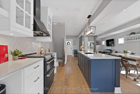 Photo 16 at 2 Lynn Road, Cliffside, Toronto