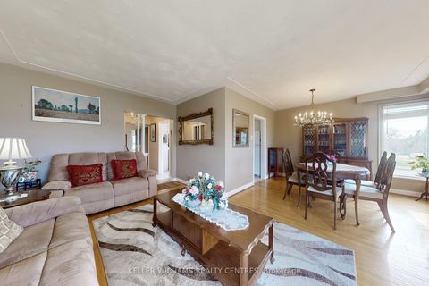 Photo 7 at 549 Rustic Road, Maple Leaf, Toronto