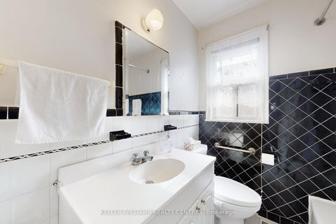 Photo 17 at 549 Rustic Road, Maple Leaf, Toronto