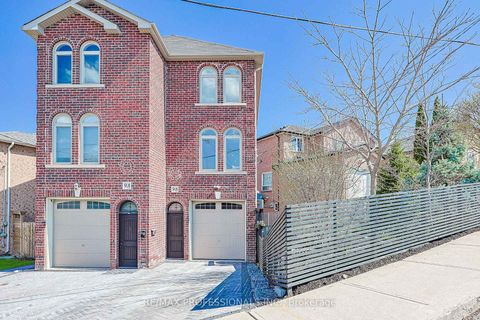 Photo 1 at 9B Harlton Crescent, Eglinton West, Toronto