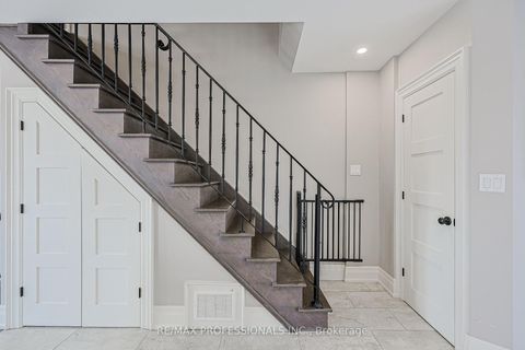 Photo 19 at 9B Harlton Crescent, Eglinton West, Toronto