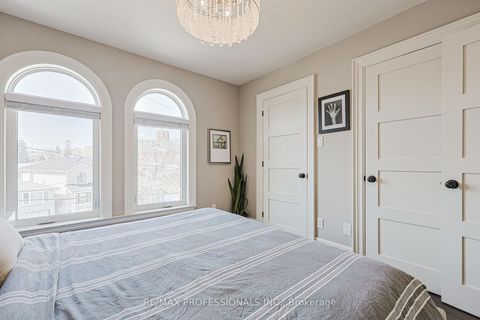 Photo 24 at 9B Harlton Crescent, Eglinton West, Toronto