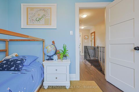 Photo 28 at 9B Harlton Crescent, Eglinton West, Toronto