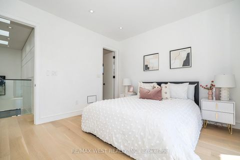 Photo 34 at 38 Gwendolen Avenue, Westgate, Toronto