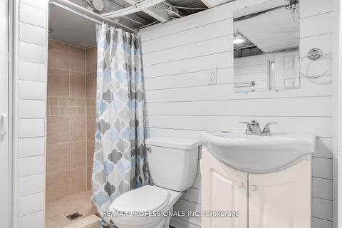 Photo 31 at 1 Gray Avenue, Smythe, Toronto